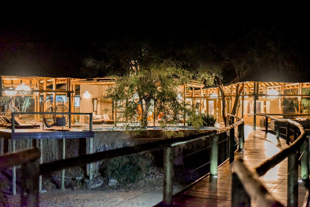 Moditlo River Lodge Hoedspruit Exterior photo